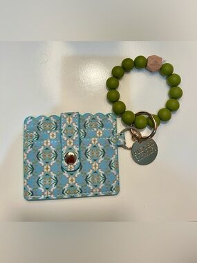 Patterned Blue Cardholder with Olive Beaded Keyring